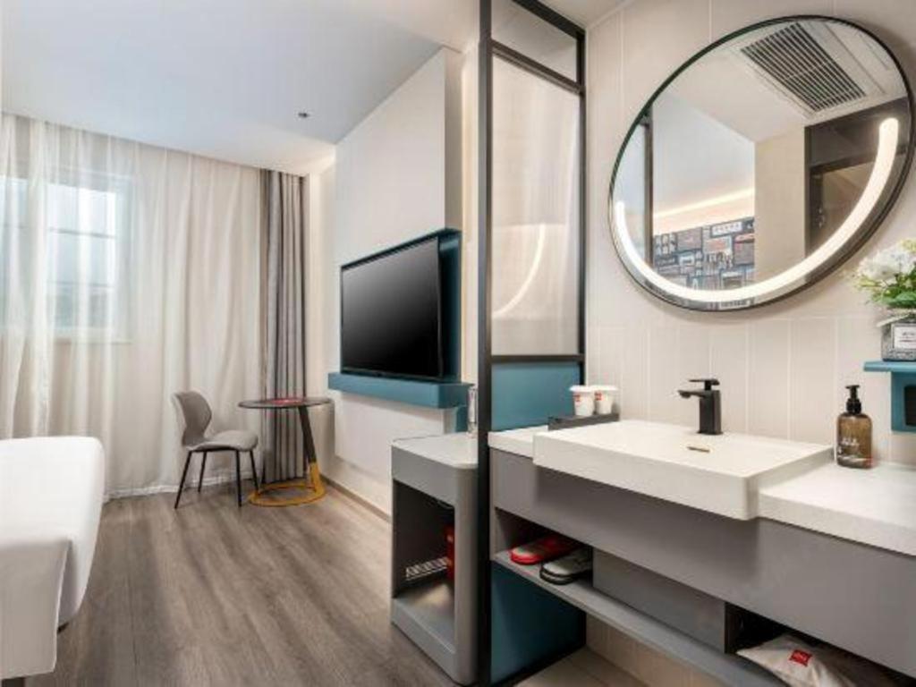 Hotel Ibis Dongguan Dongcheng Zewnętrze zdjęcie