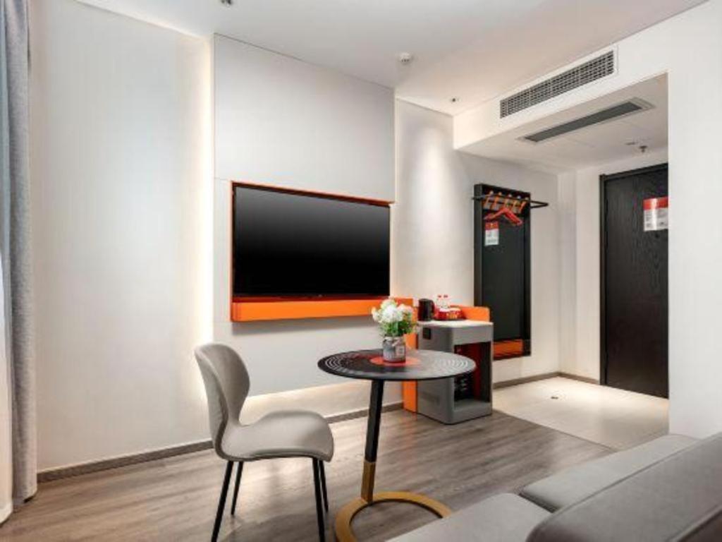 Hotel Ibis Dongguan Dongcheng Zewnętrze zdjęcie